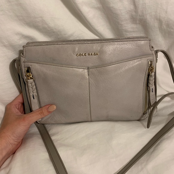 Cole Haan Crossbody bag in Dove - Picture 2 of 6